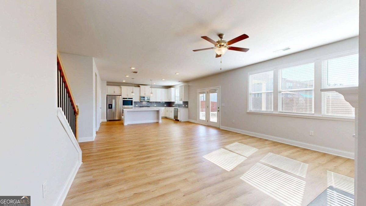 702 Lanarck Way Peachtree City - Photo 9