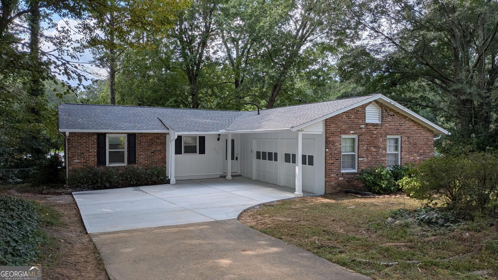 1222 Laurel Hill Drive Decatur - Photo 1