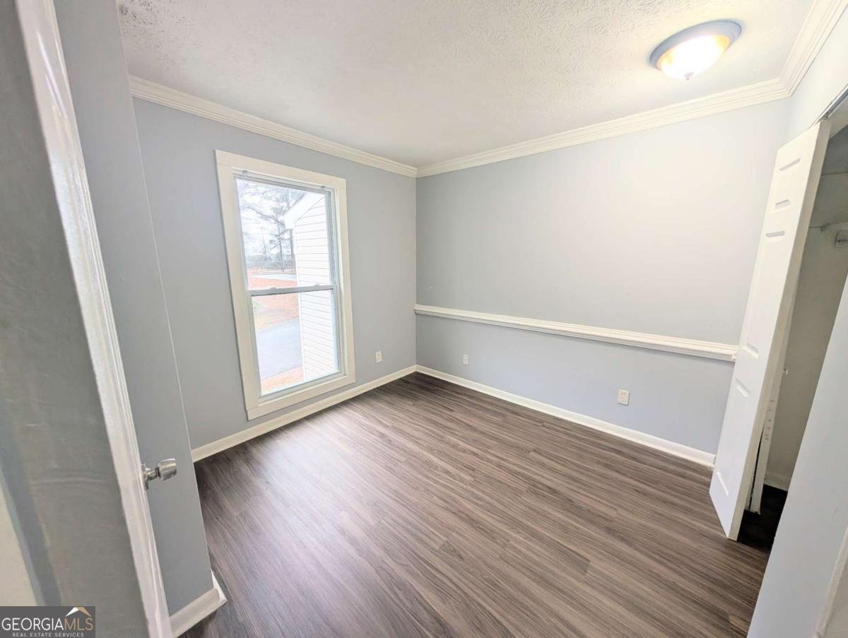 200 Governors Drive Forest Park - Photo 6