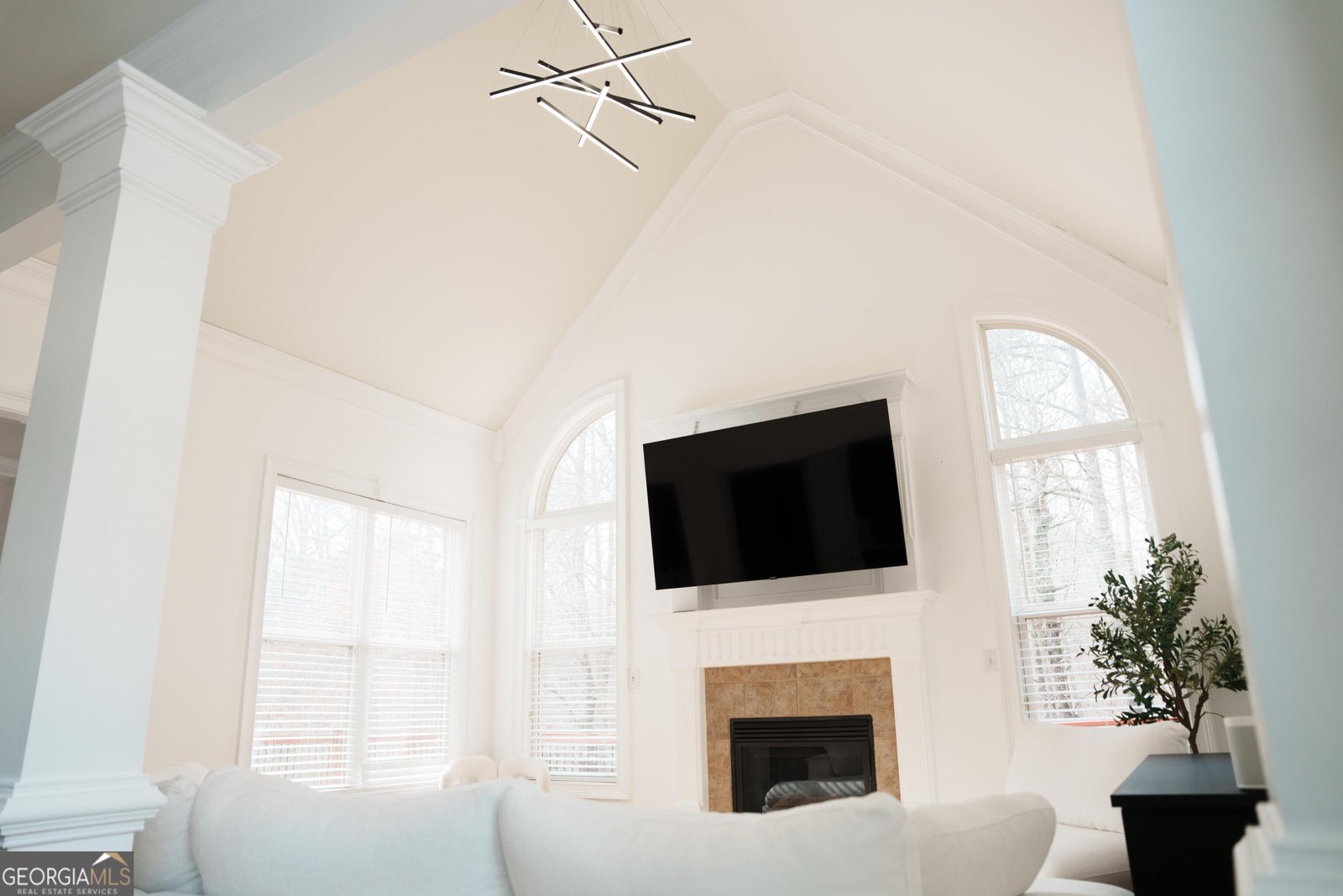 3413 Talking Creek Court Conyers - Photo 8