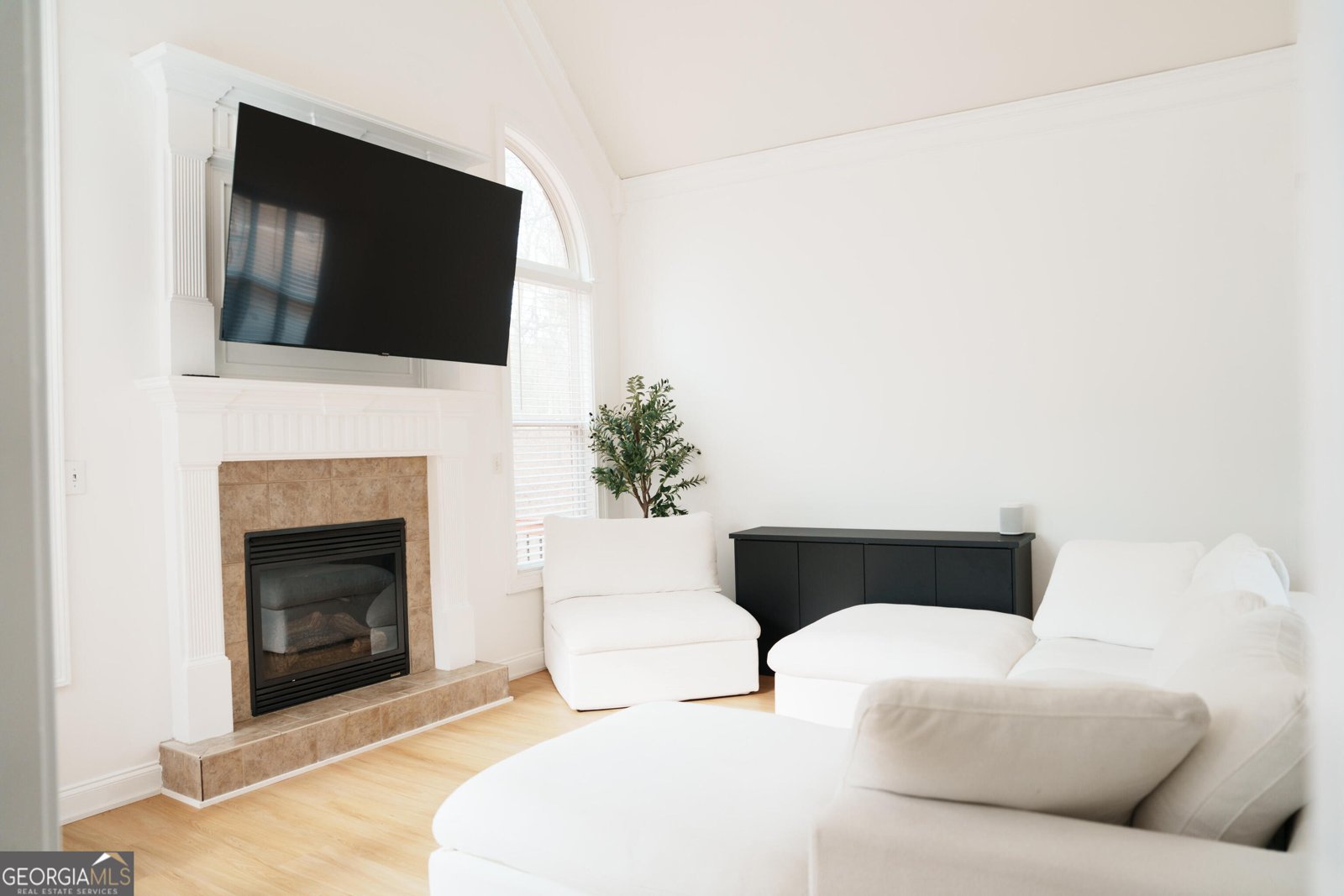 3413 Talking Creek Court Conyers - Photo 9