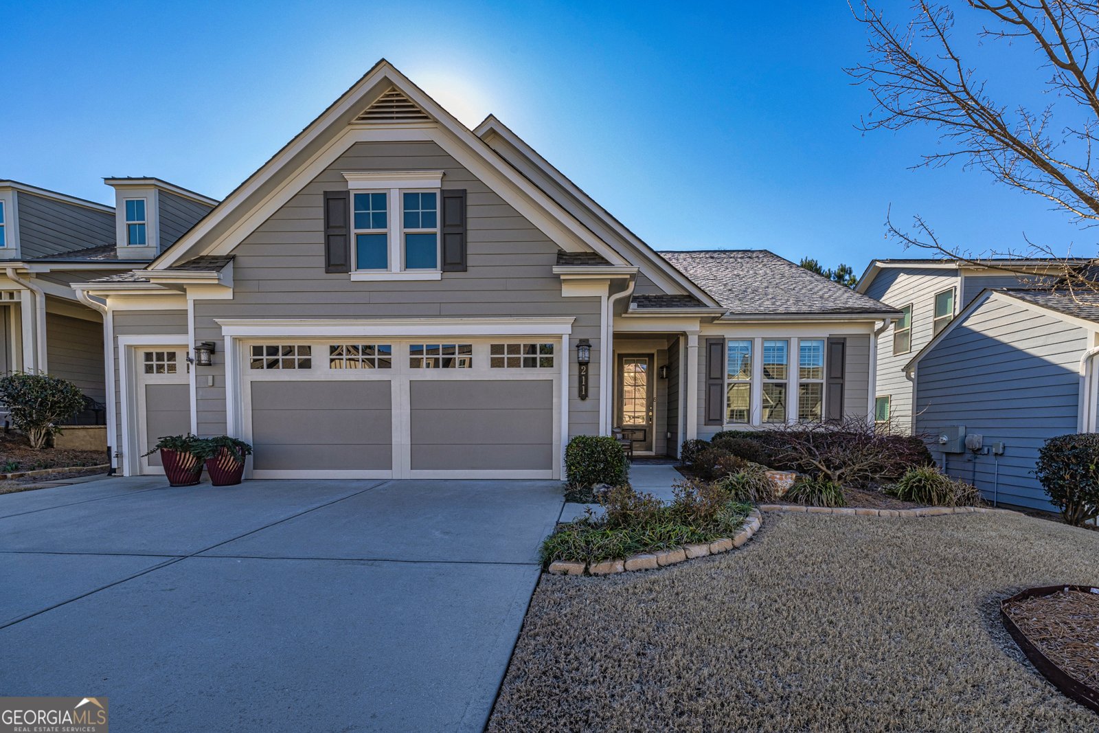 211 Spruce Pine Circle Peachtree City - Photo 1