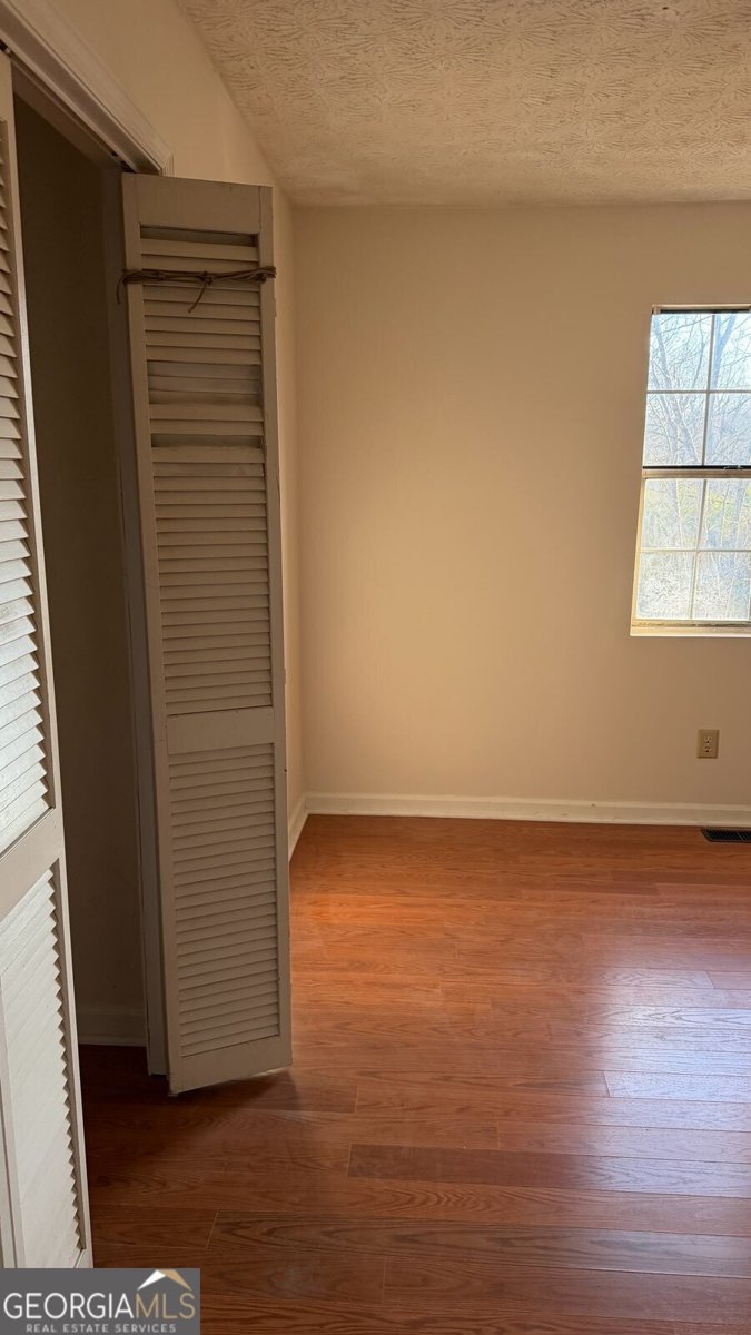 17 Red Top Circle Emerson - Photo 11