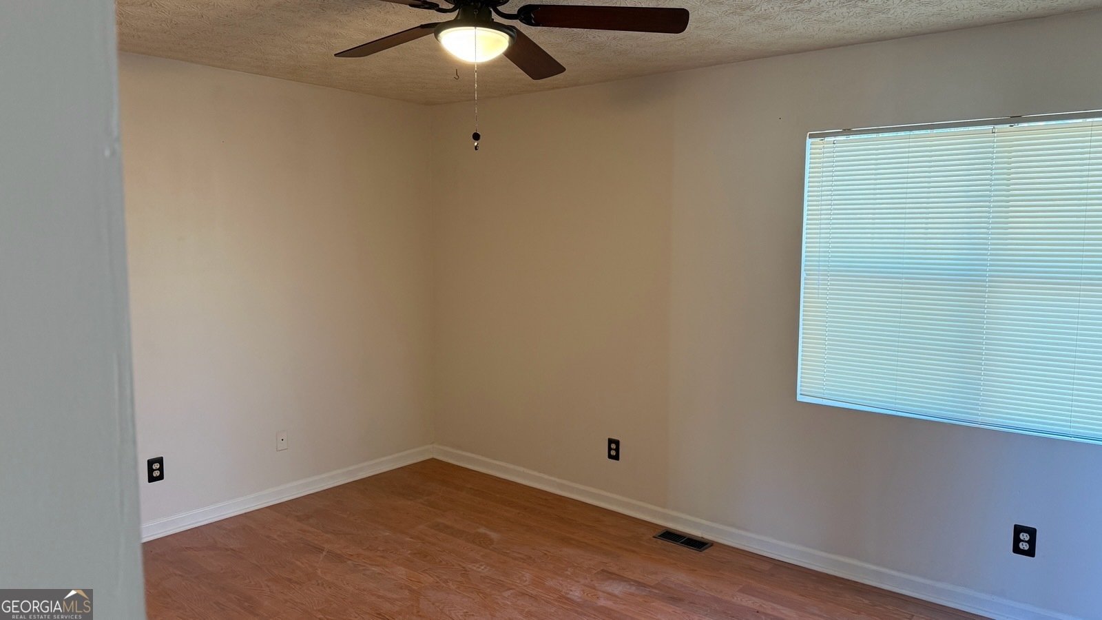 17 Red Top Circle Emerson - Photo 12