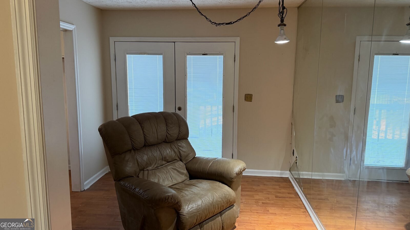 17 Red Top Circle Emerson - Photo 9