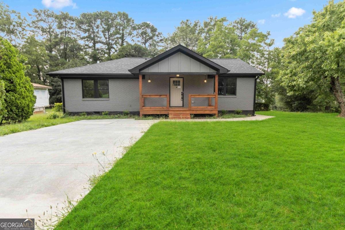 3435 Maplehurst Drive Decatur - Photo 1