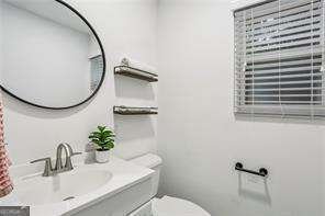 6118 Barfield Road Atlanta - Photo 16