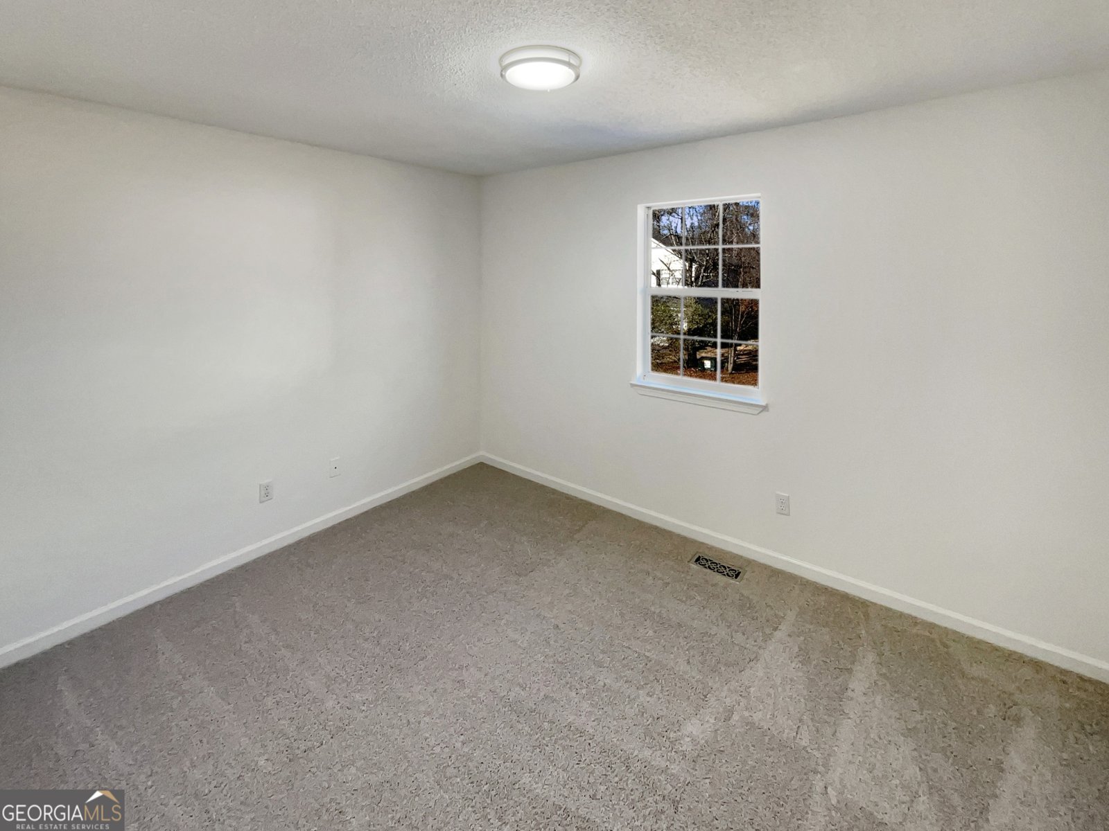 180 Honeysuckle Drive Calhoun - Photo 13