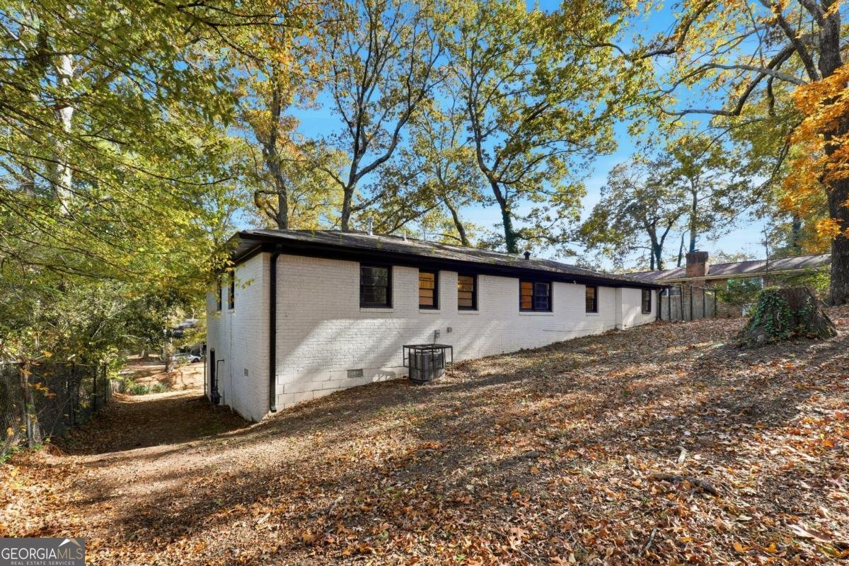 3833 BAKERS FERRY Road Atlanta - Photo 12