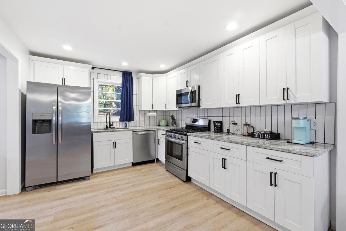 3833 BAKERS FERRY Road Atlanta - Photo 22