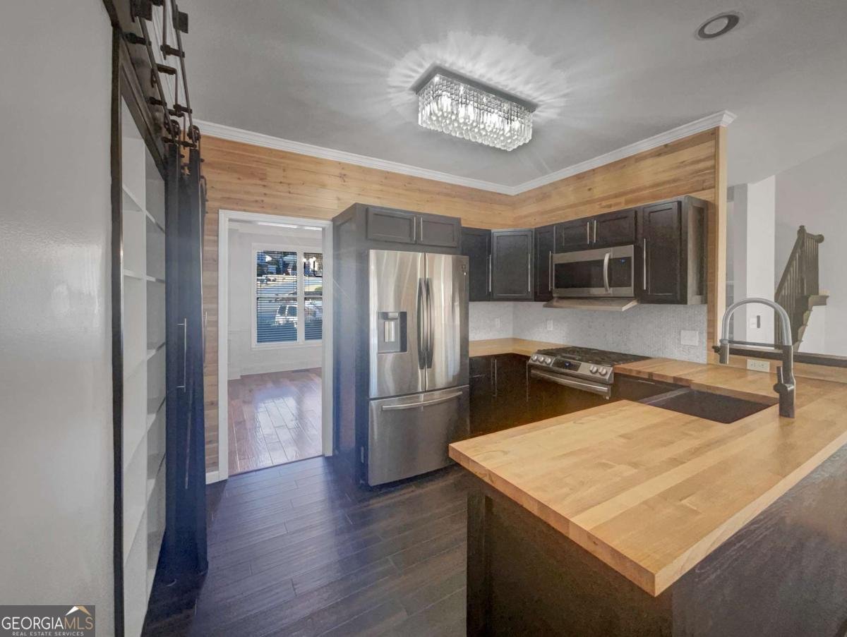 3950 Bear Ridge Place Kennesaw - Photo 10