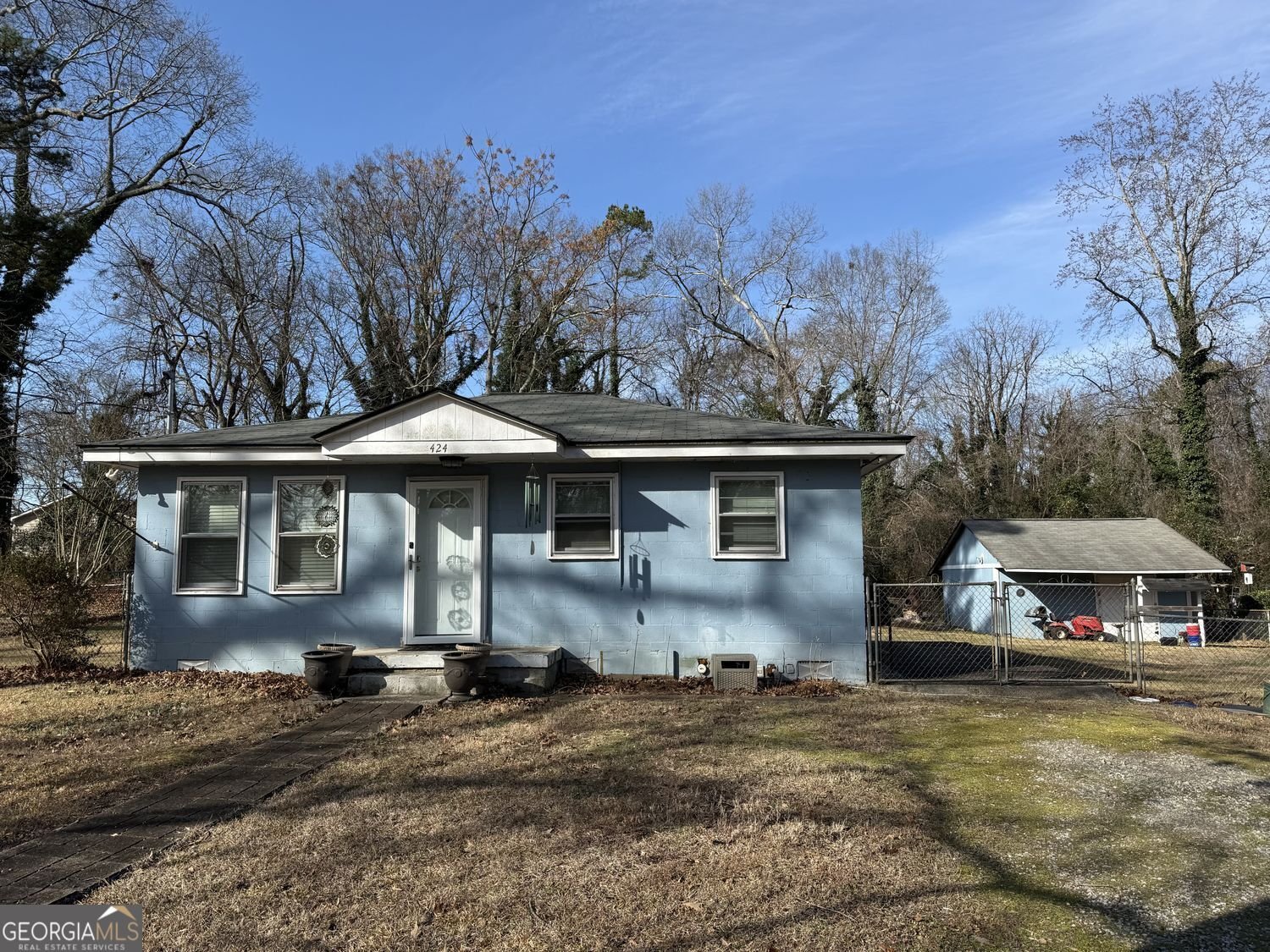 424 Johnson Drive Stone Mountain - Photo 1