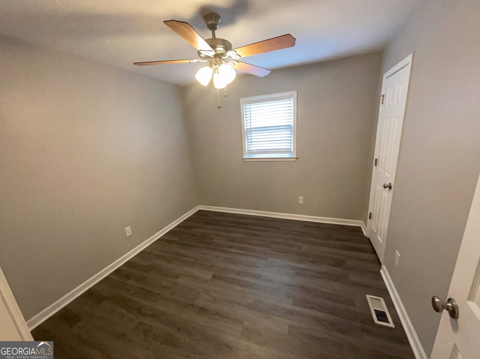 10 King Drive Carrollton - Photo 12