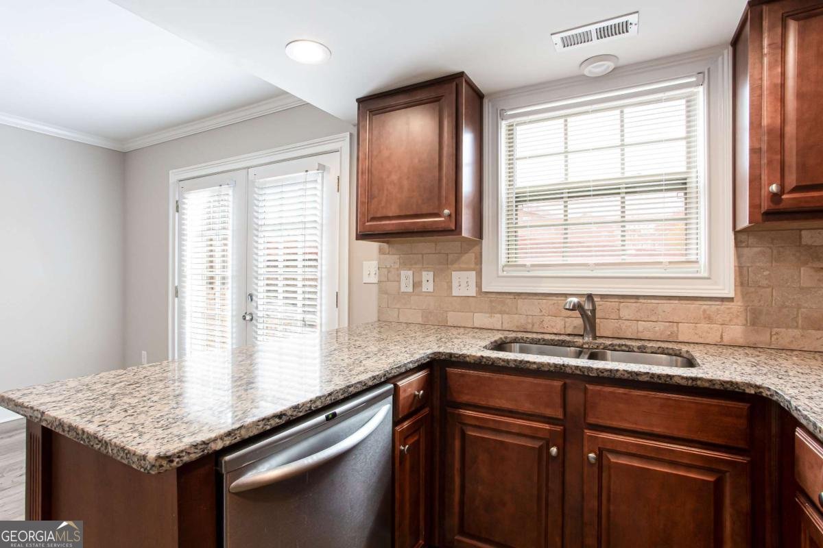 7 Villa Court Smyrna - Photo 9