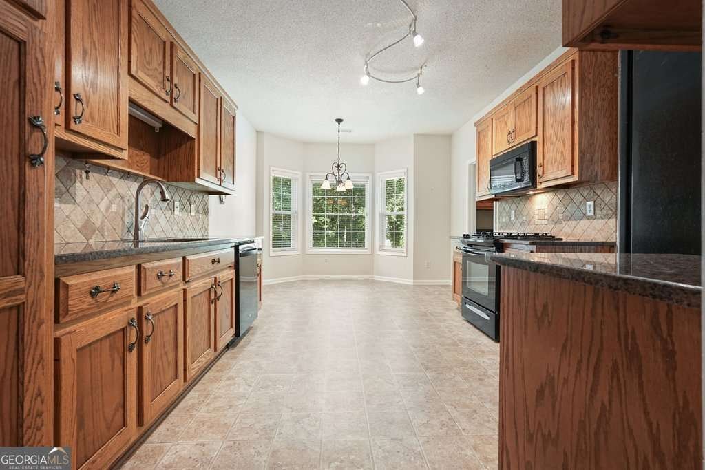 710 Bedford Trace Canton - Photo 11