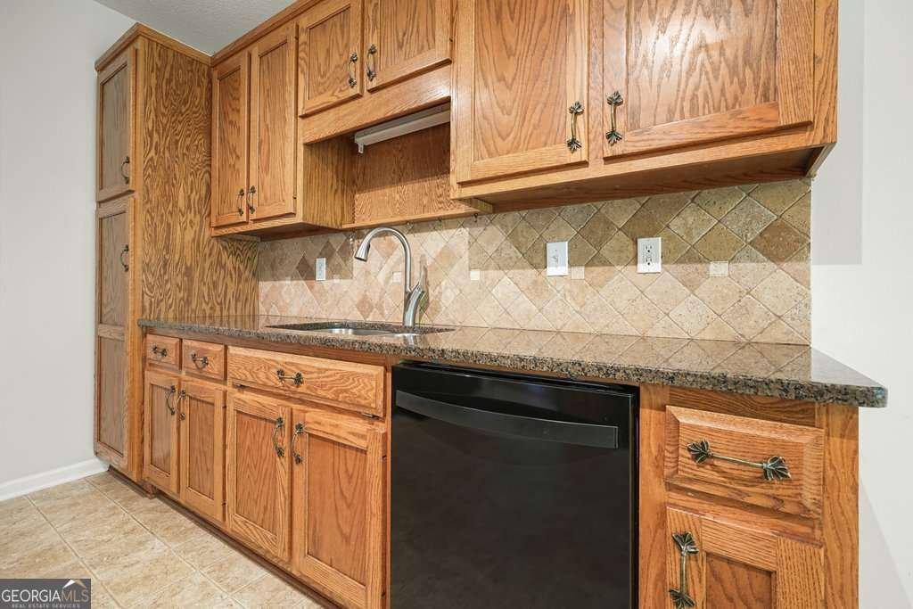 710 Bedford Trace Canton - Photo 12