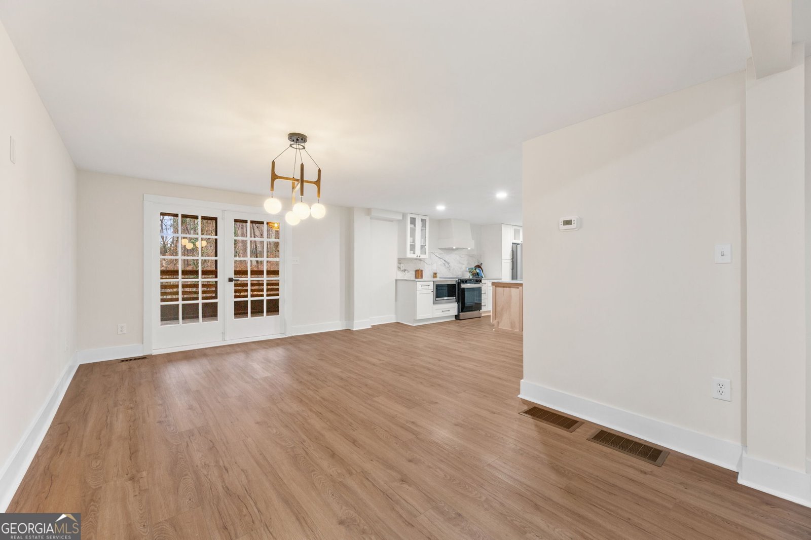 235 Sailwind Court Roswell - Photo 6