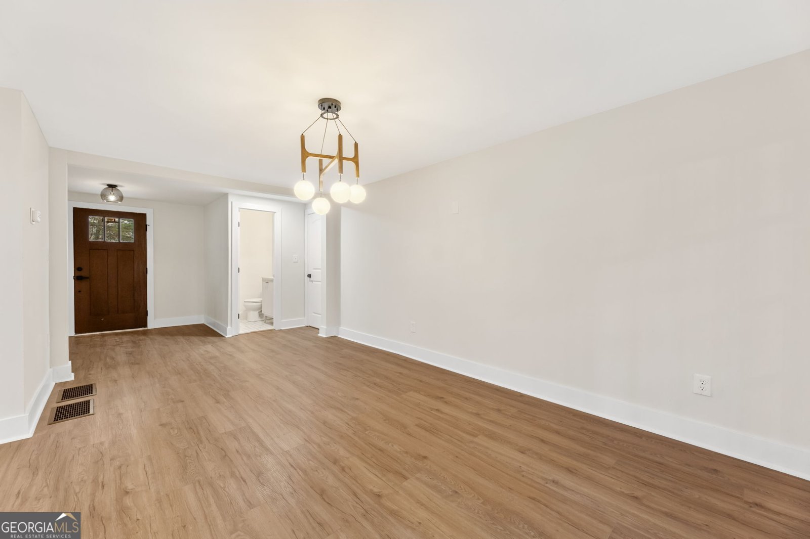 235 Sailwind Court Roswell - Photo 8