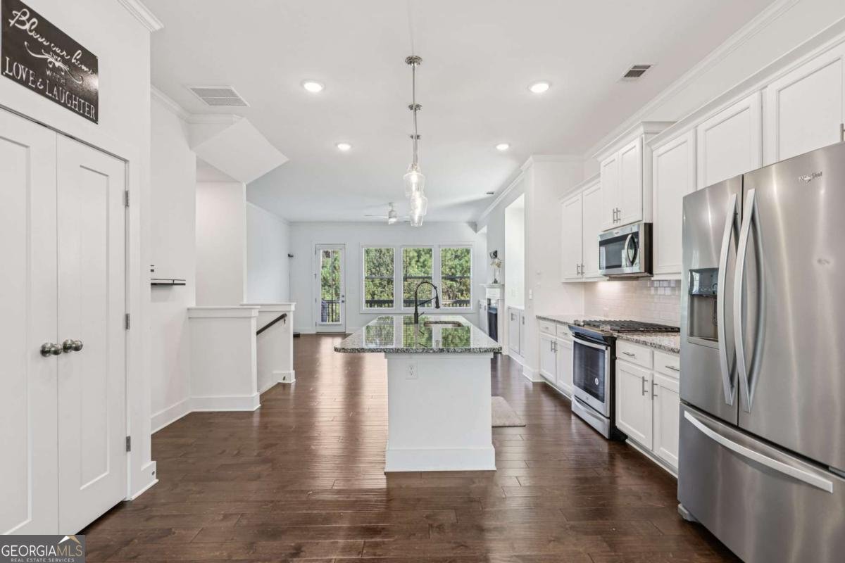 2154 Colvin Court Atlanta - Photo 8