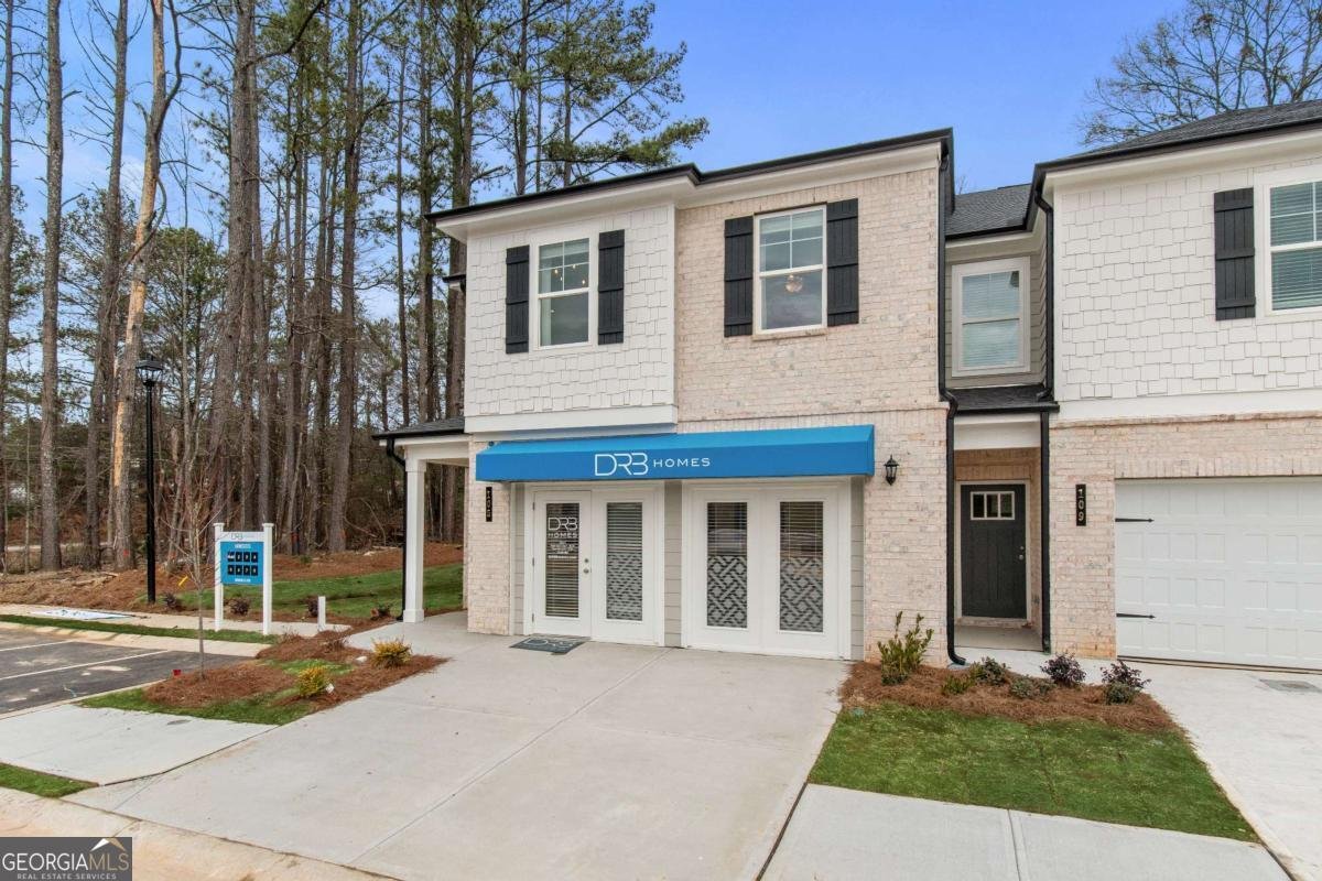 105 Zircon Lane Stockbridge - Photo 1