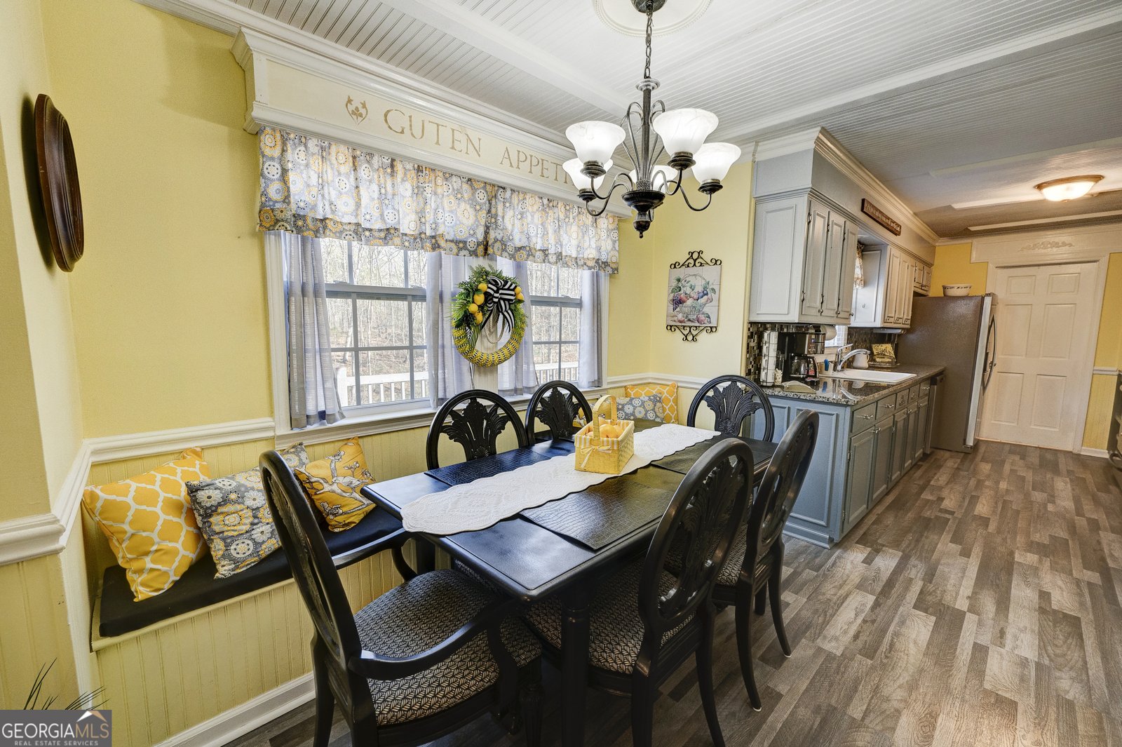 651 Camelot Circle Calhoun - Photo 16