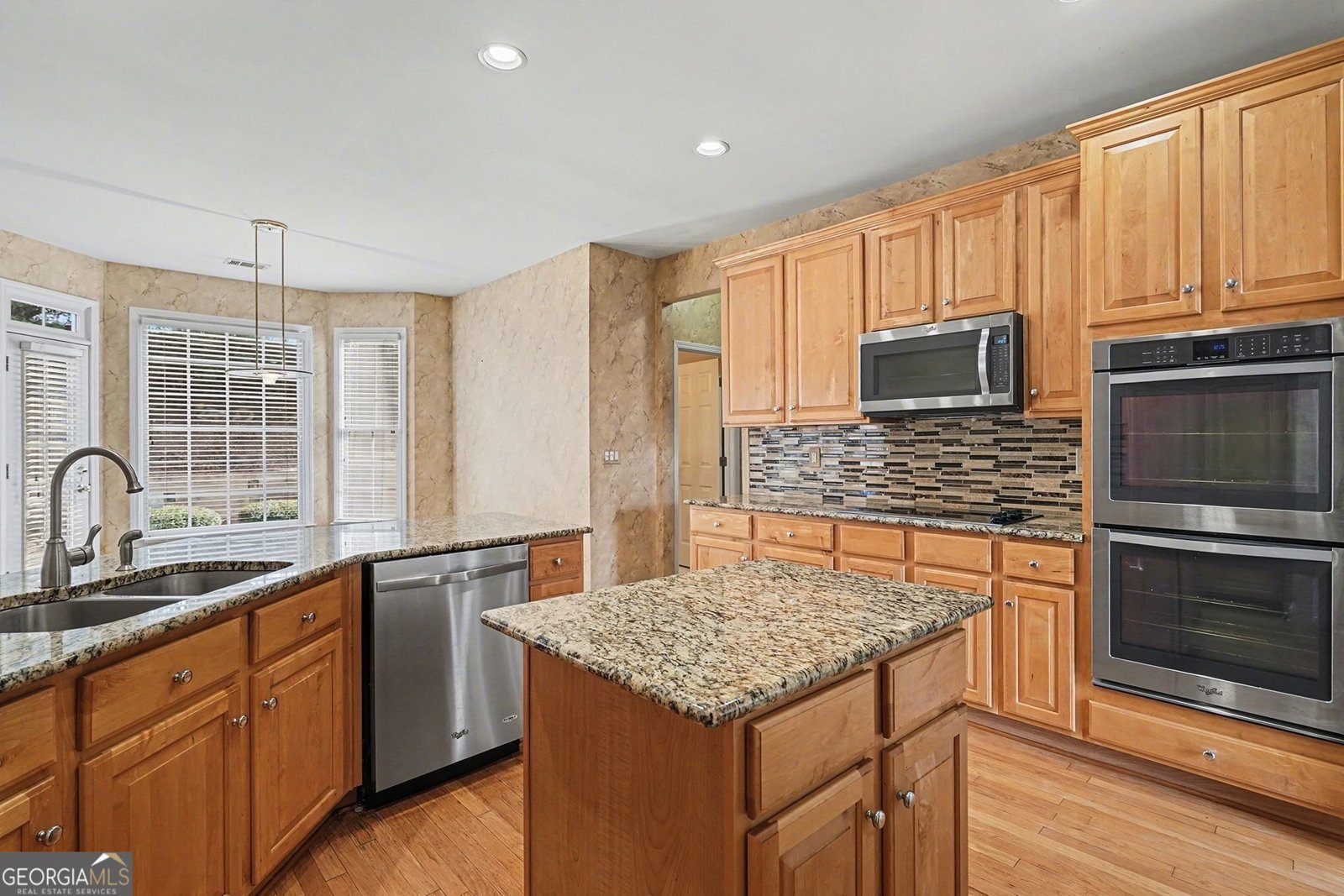 4652 Dandelion Circle Marietta - Photo 12