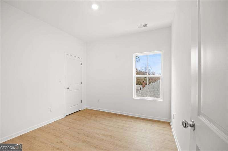 131 Chicamauga Avenue Atlanta - Photo 9