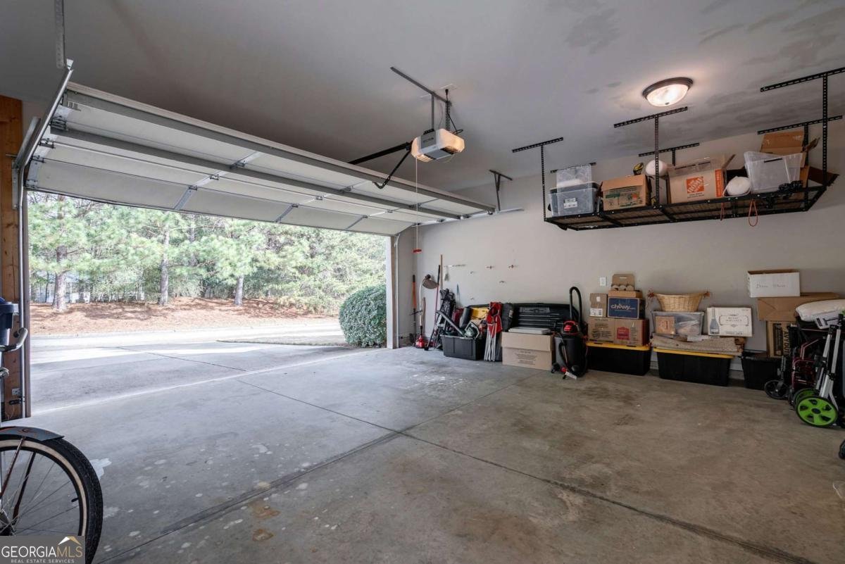 3790 Greenleffe Drive Statham - Photo 39