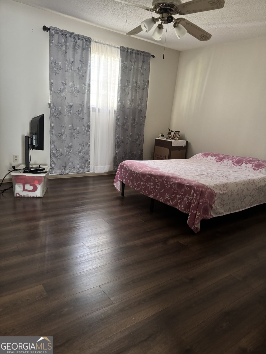 4701 Flat Shoals Road Union City - Photo 10