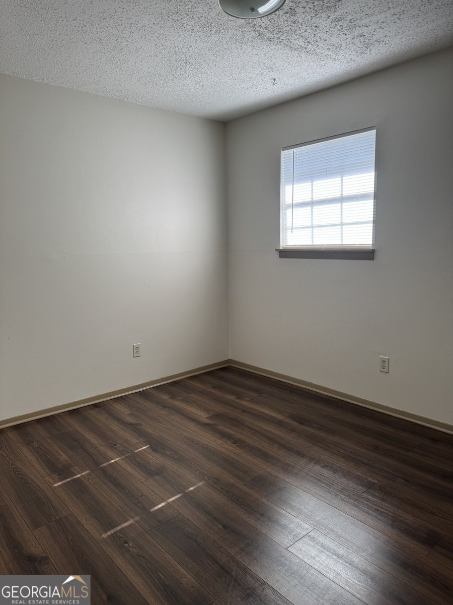 4701 Flat Shoals Road Union City - Photo 9