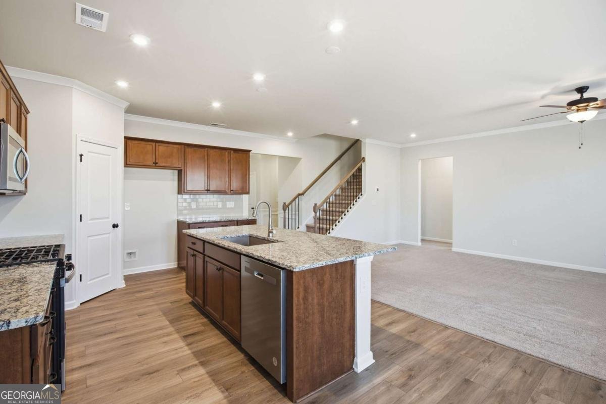 7410 Barclay Court Dawsonville - Photo 9