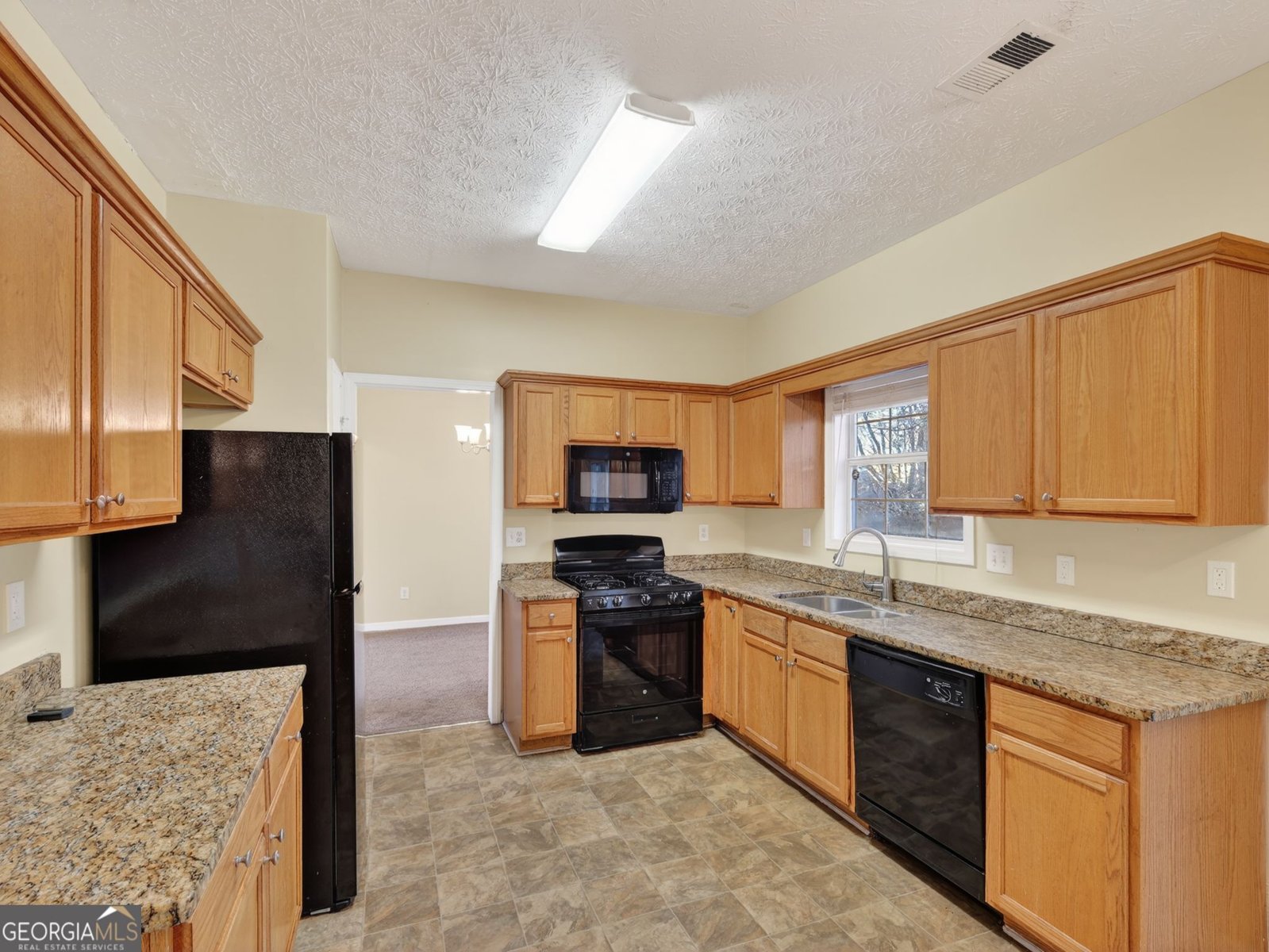 2382 Miller Oaks Circle Decatur - Photo 10