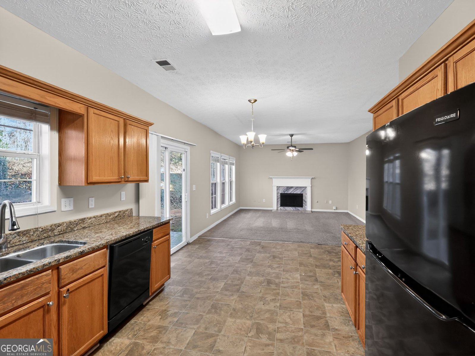 2382 Miller Oaks Circle Decatur - Photo 8