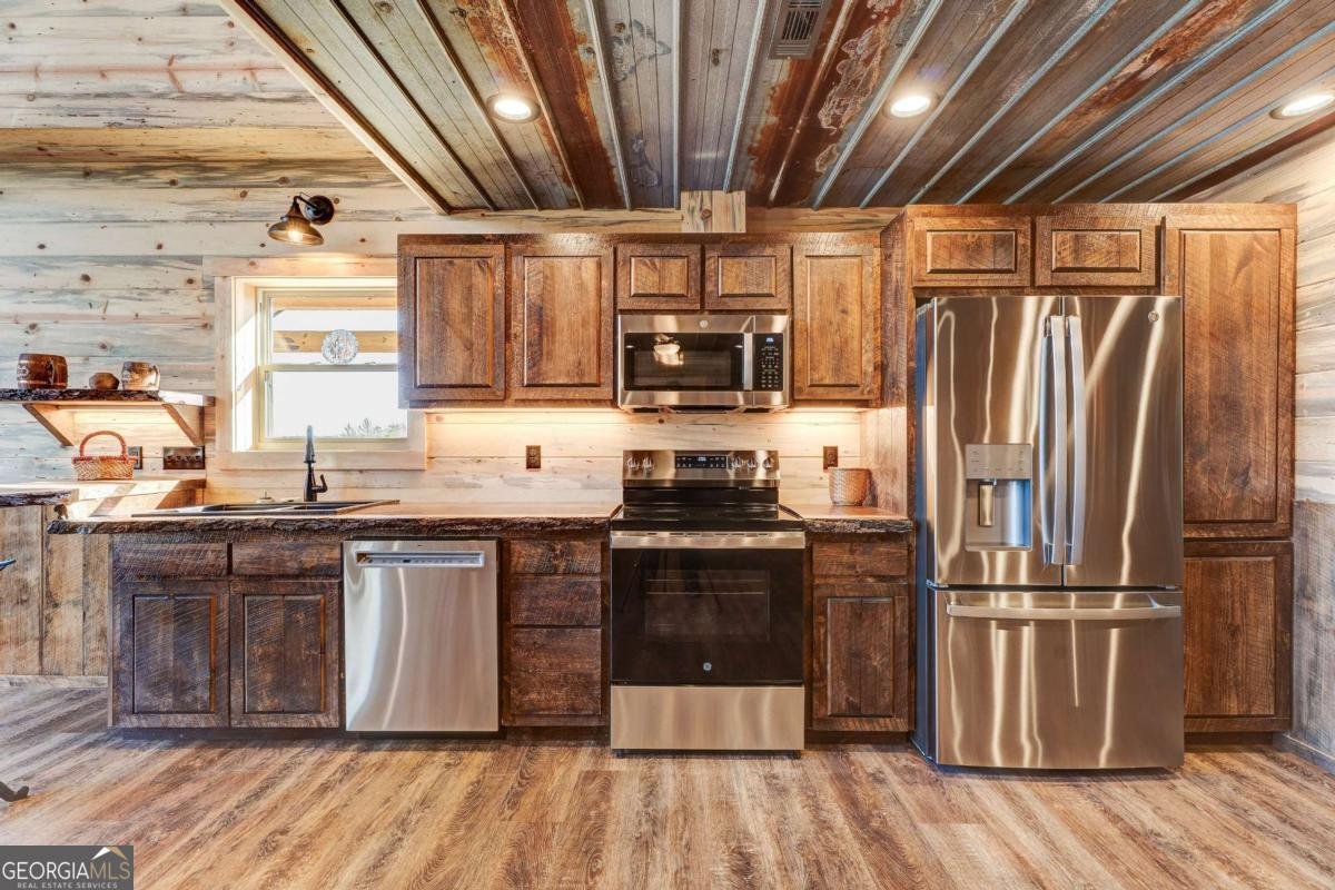 187 Briar Woods Lane Blue Ridge - Photo 16