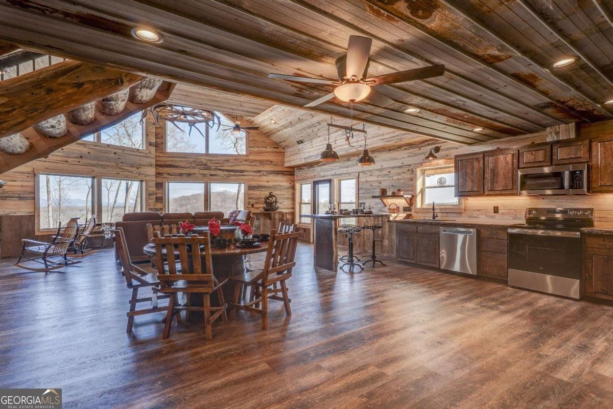 187 Briar Woods Lane Blue Ridge - Photo 17