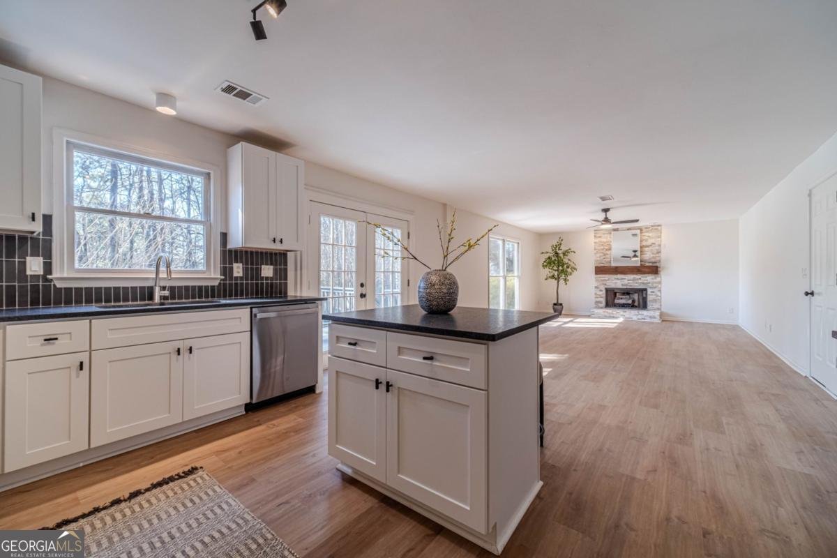 1692 Paces Vale Court Lawrenceville - Photo 11