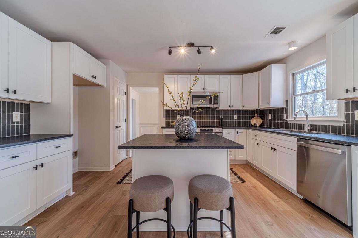 1692 Paces Vale Court Lawrenceville - Photo 13