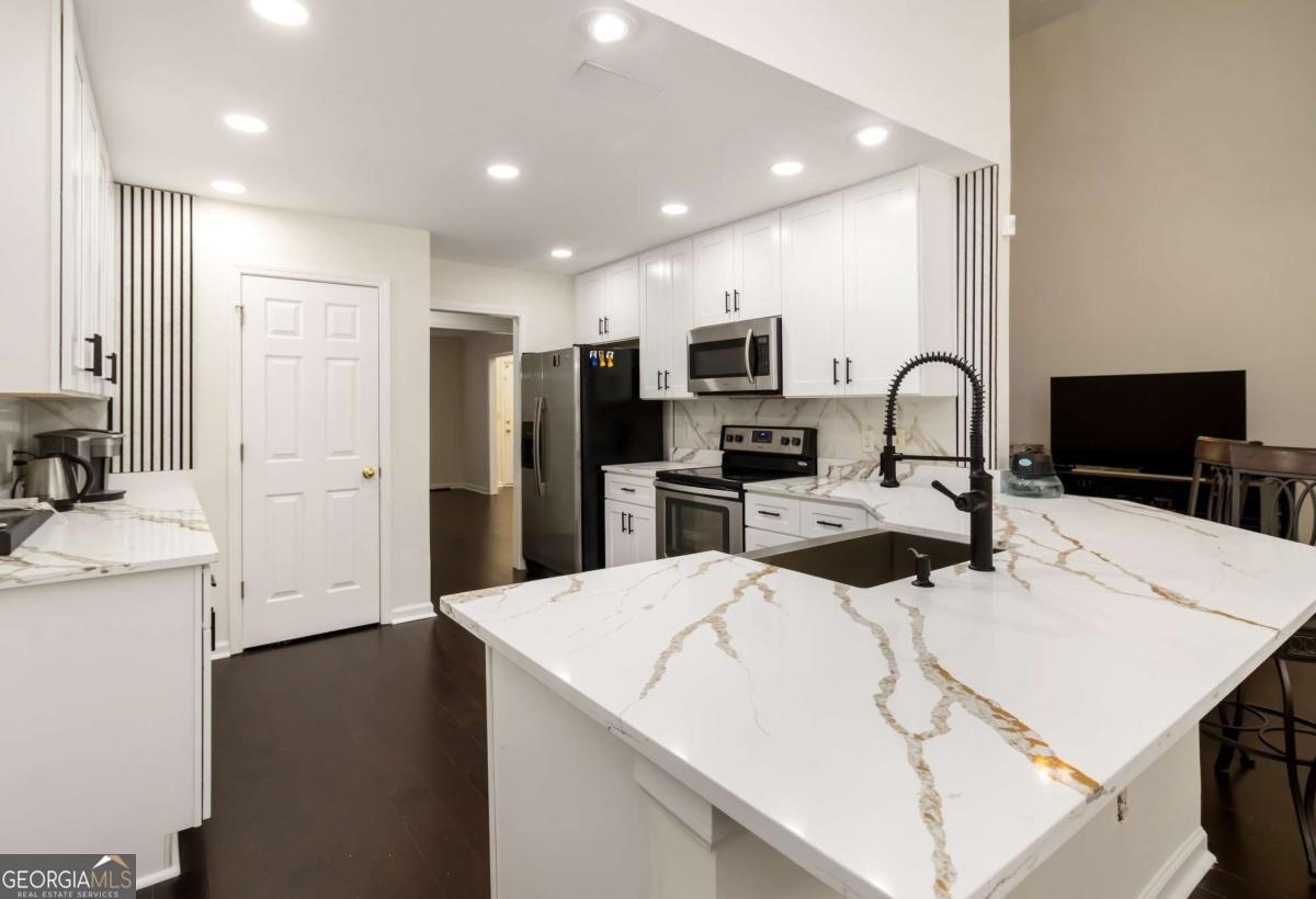 1670 Cooper Lakes Drive Grayson - Photo 8