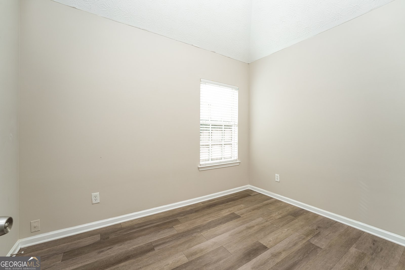 8097 Kylie Court Riverdale - Photo 15