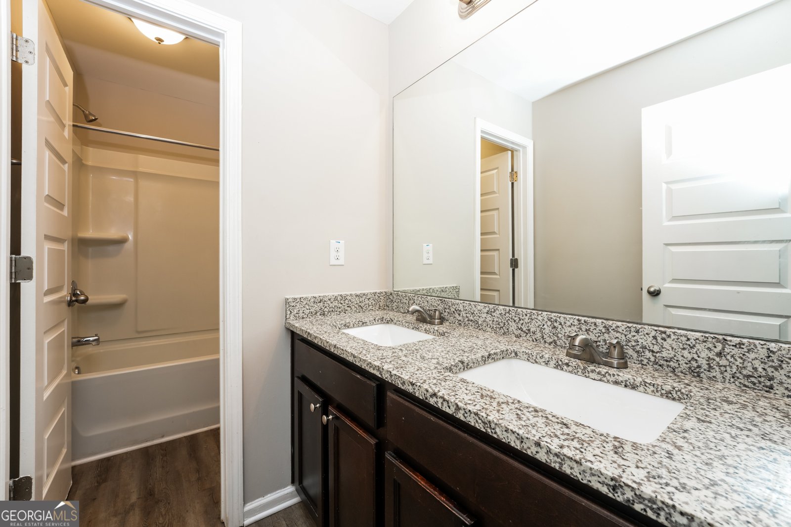 2364 Cornell Circle McDonough - Photo 16