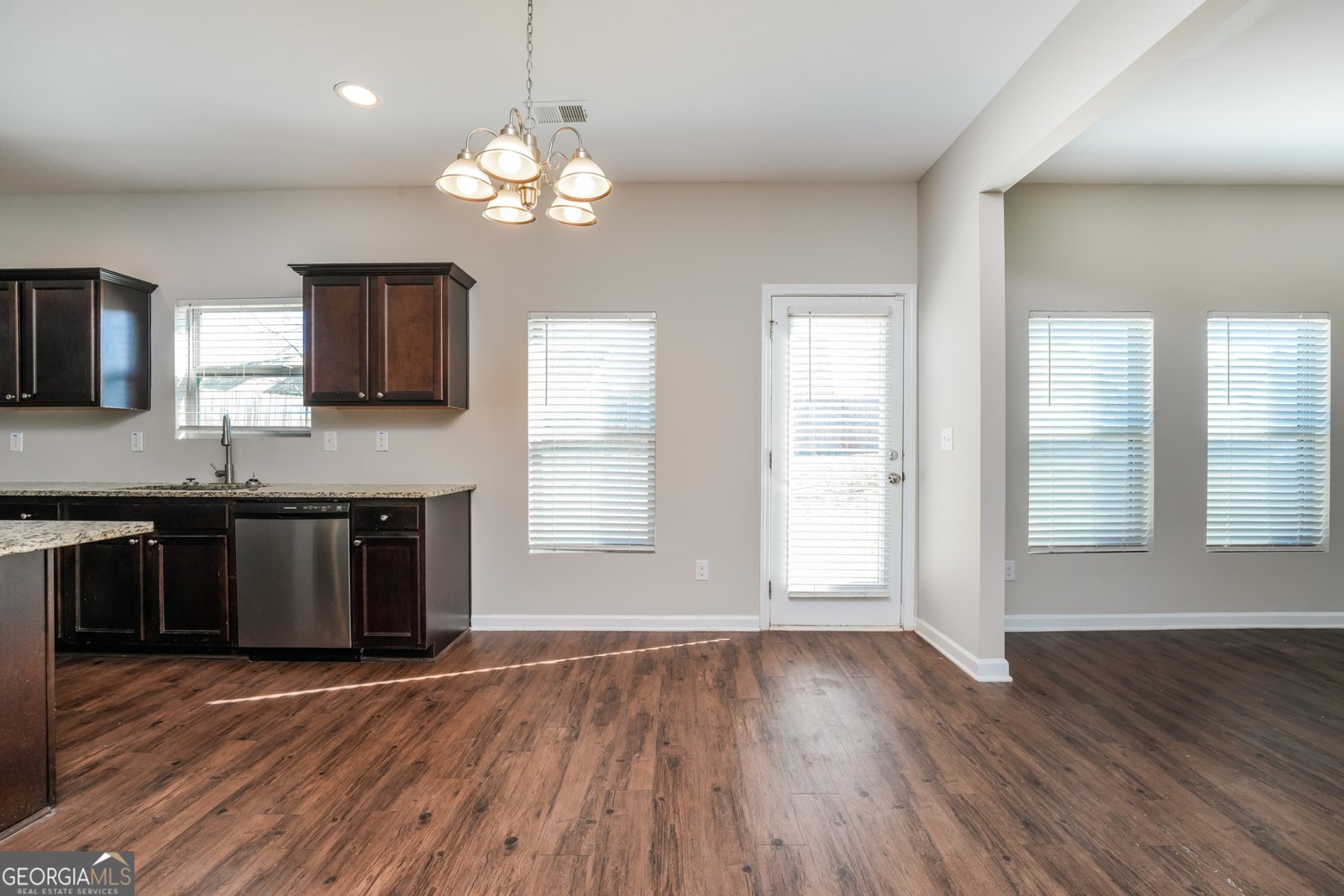 2364 Cornell Circle McDonough - Photo 7