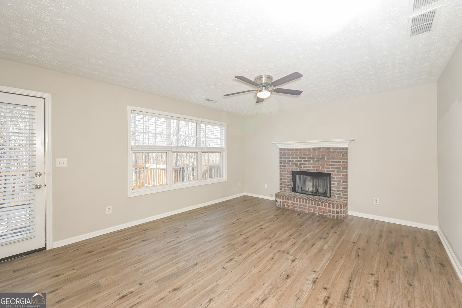 275 Trelawney Drive Covington - Photo 6