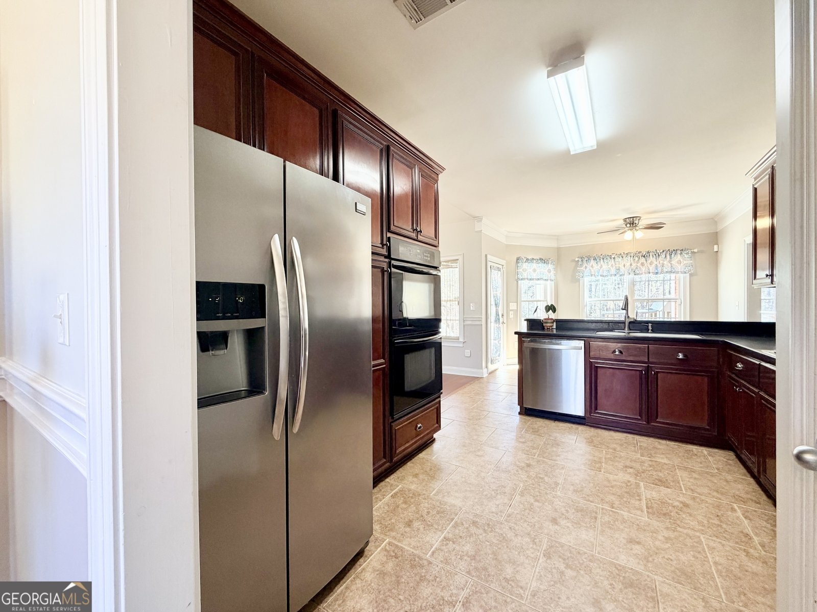 384 Lakemere Lane Milledgeville - Photo 11