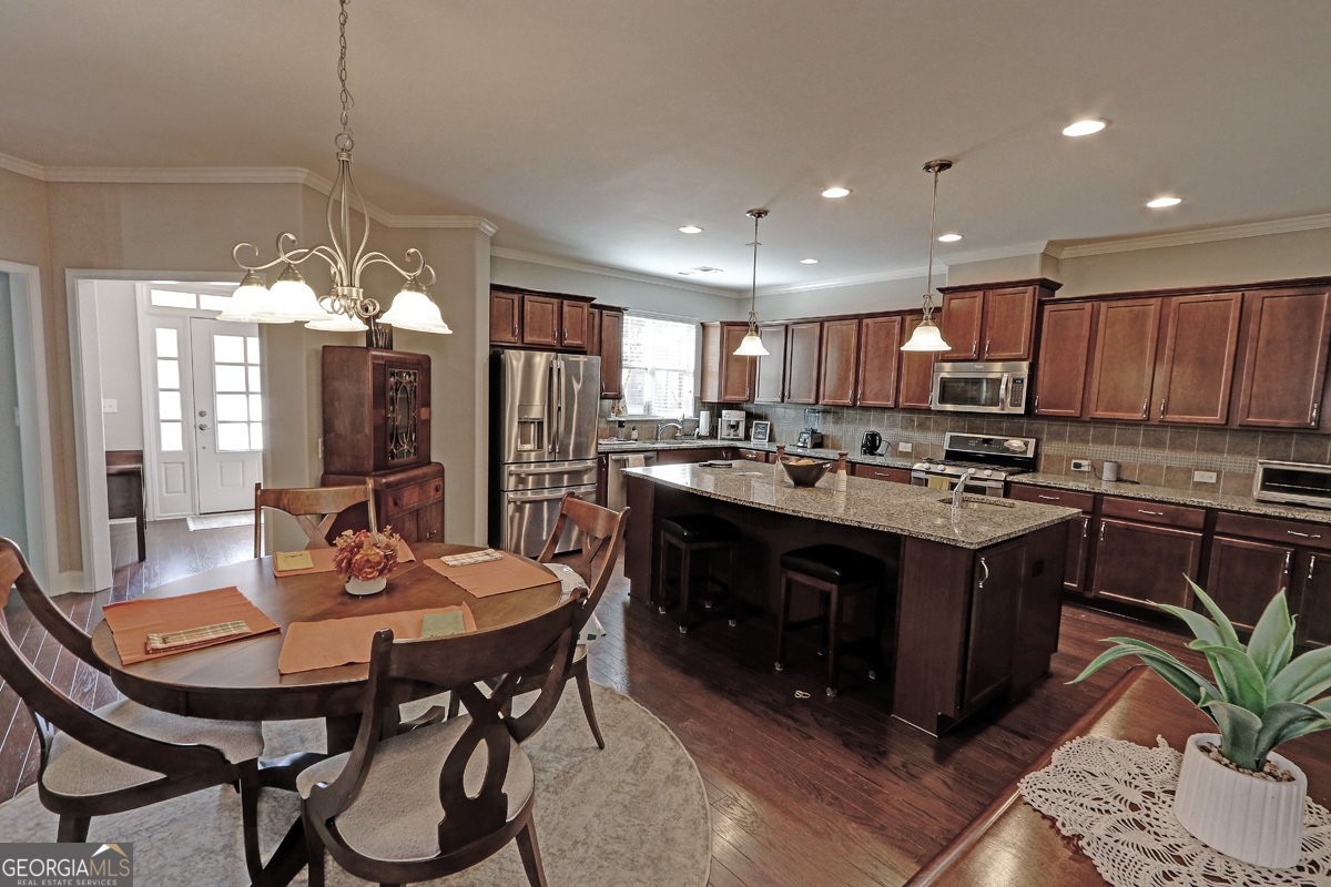 2770 Middlecreek Way Cumming - Photo 10