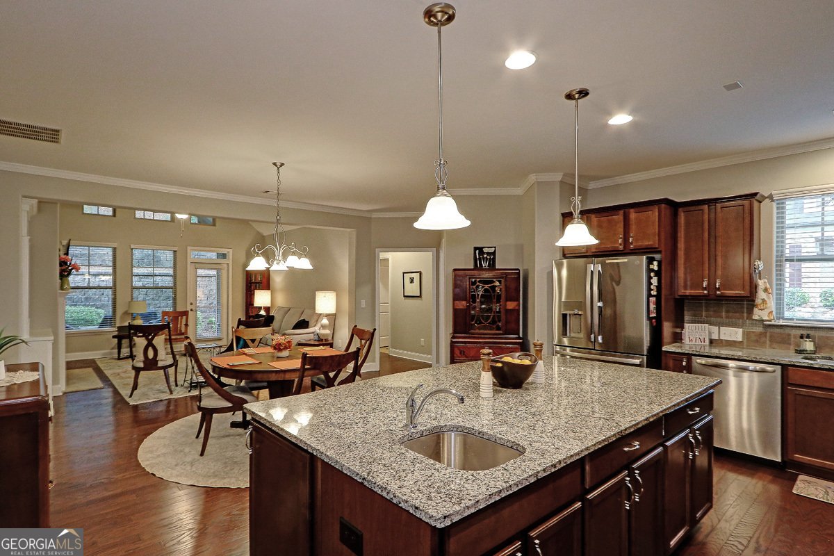 2770 Middlecreek Way Cumming - Photo 14