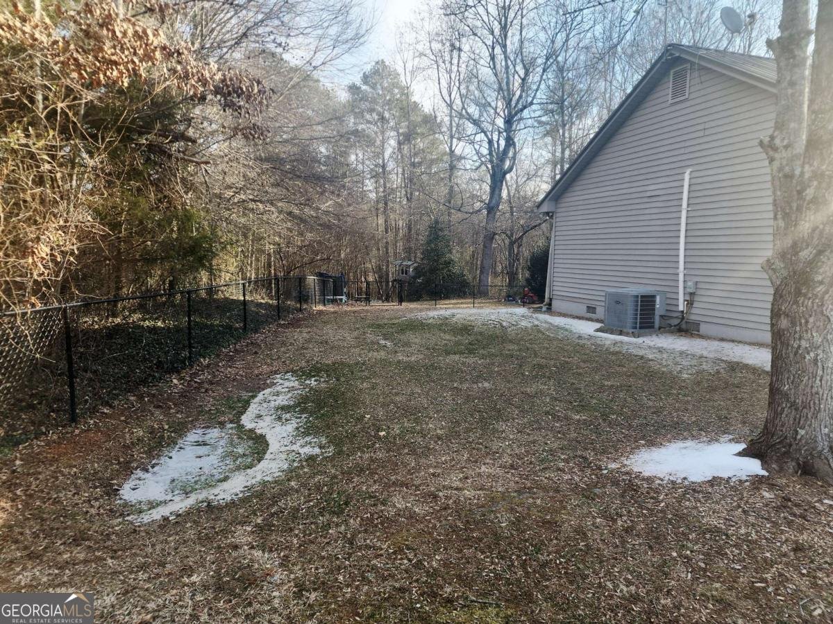 5720 Wade Whelchel Road Murrayville - Photo 6