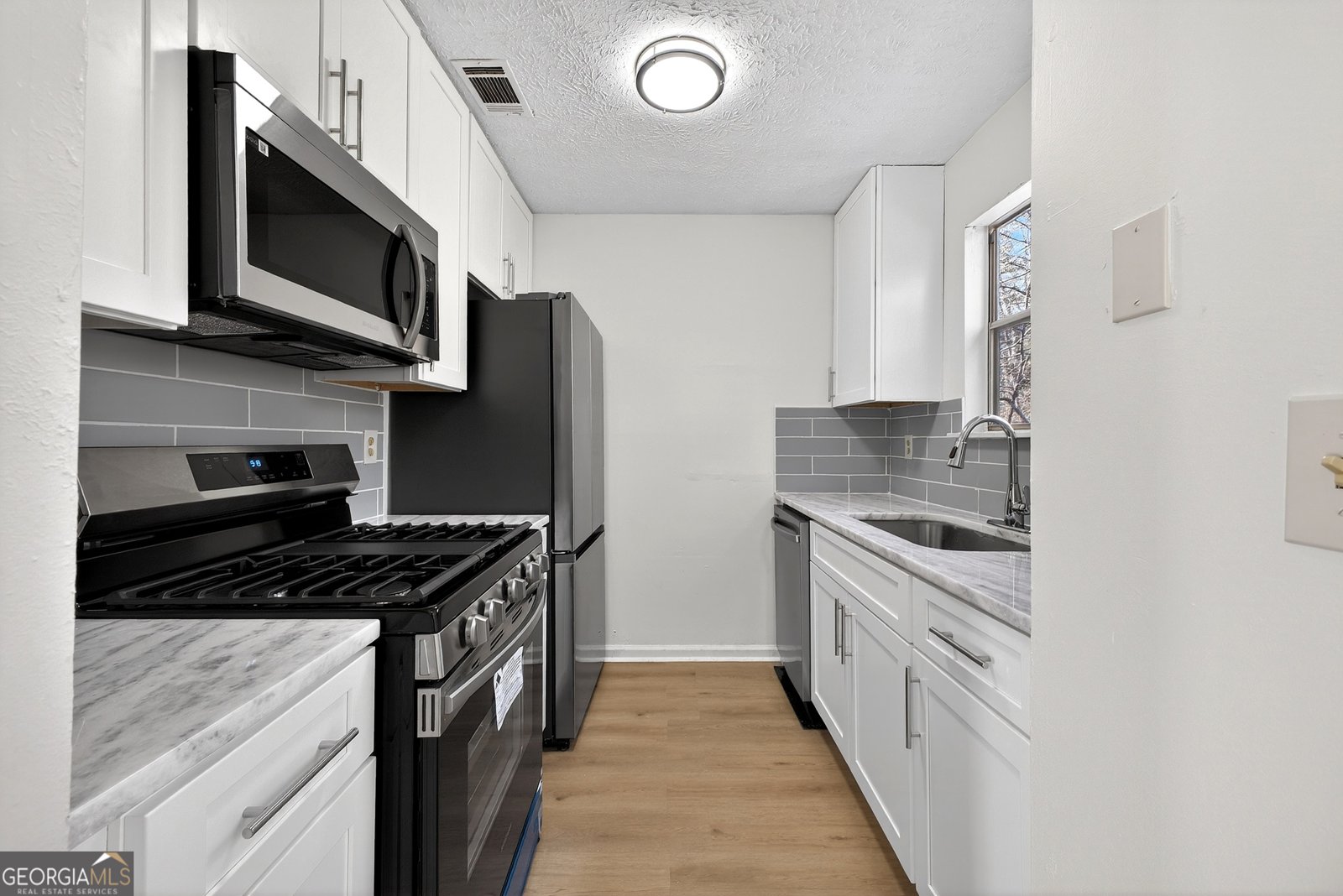 5225 Forest Downs Lane South Fulton - Photo 11