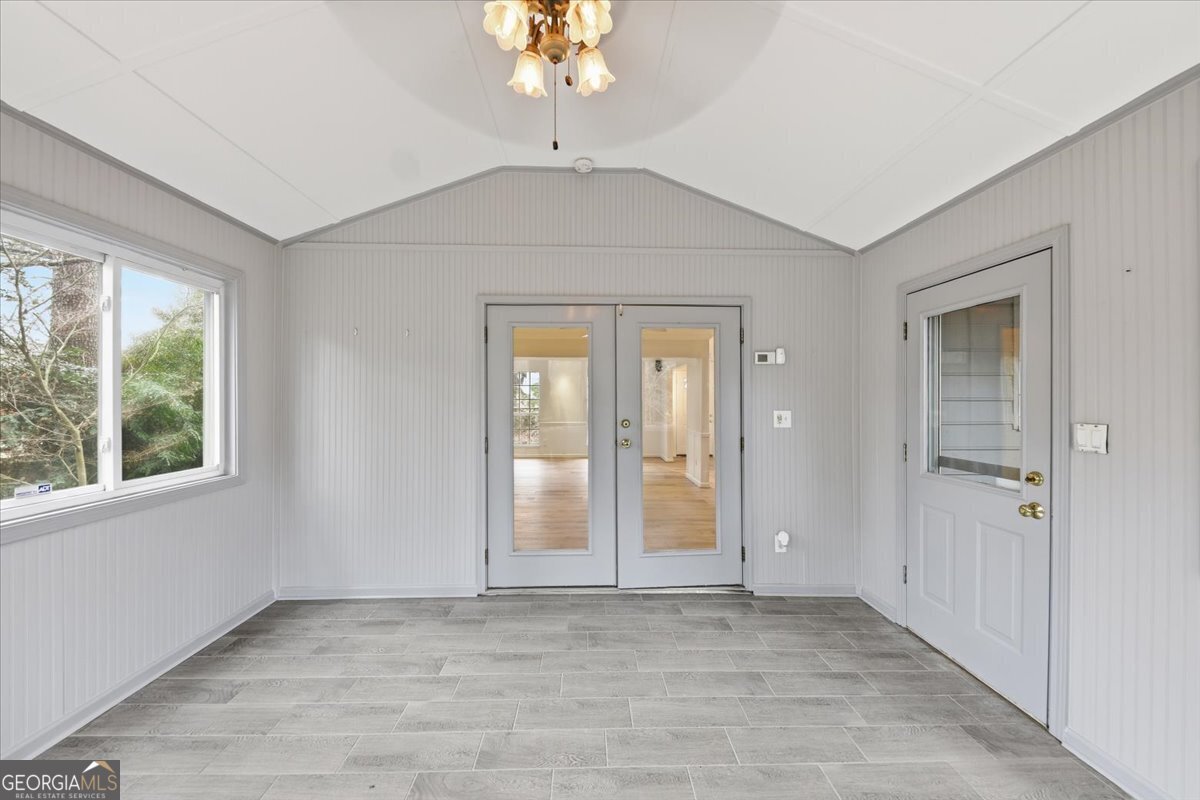 482 Maid Marion Lane Stone Mountain - Photo 18