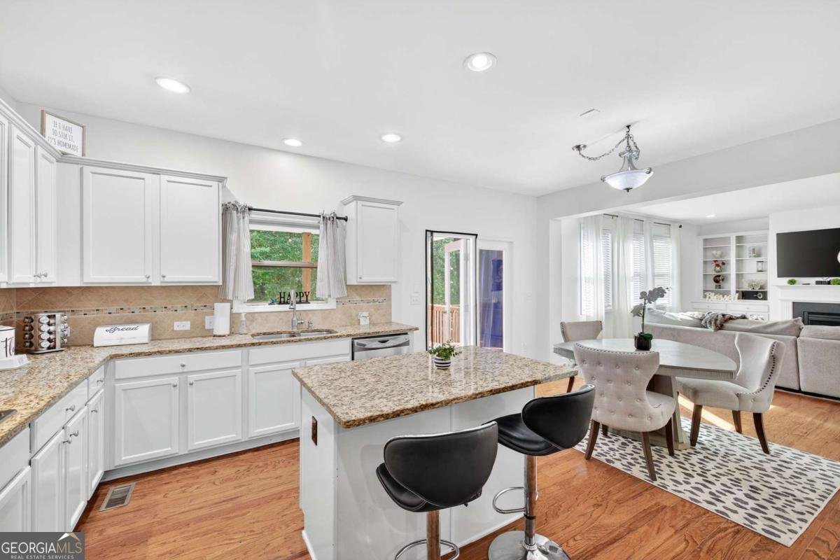 4471 Redan Court Smyrna - Photo 11