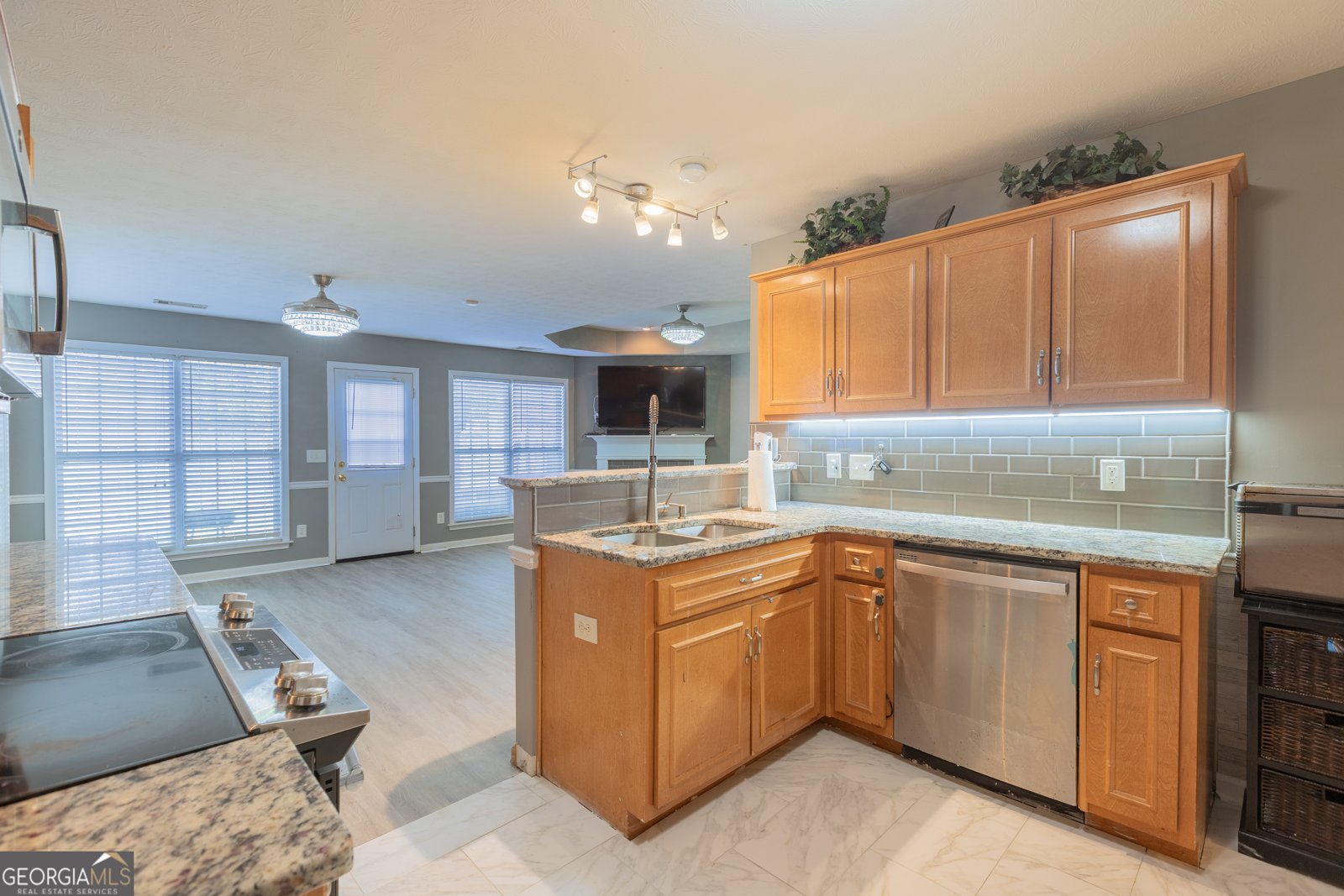 1083 Watervalley Drive Midland - Photo 7